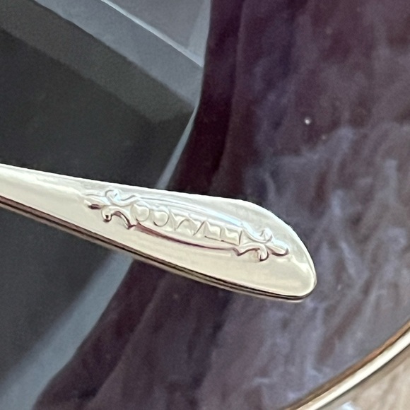 RARE Oliver Peoples Elsie Titanium Blue Chrome with Pacific Gradient Sunglasses - Picture 10 of 10